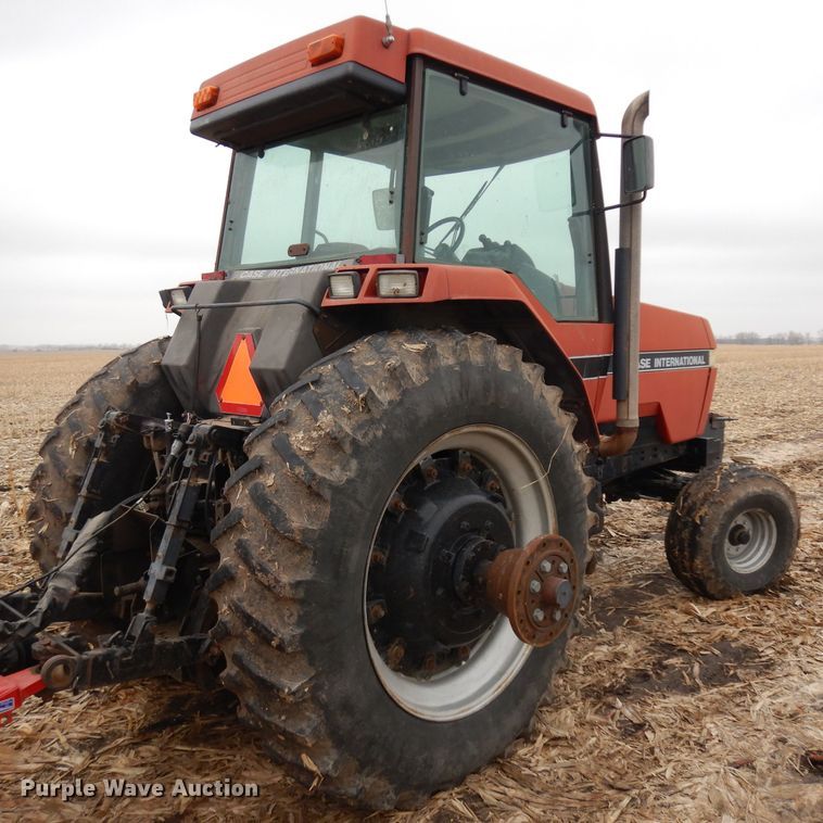 image for item ER9913 1990 Case IH 7130 tractor