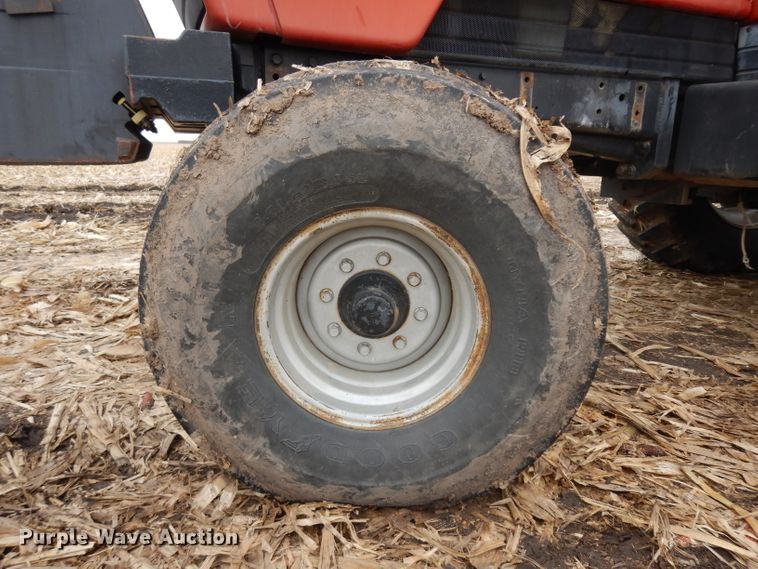 image for item ER9913 1990 Case IH 7130 tractor