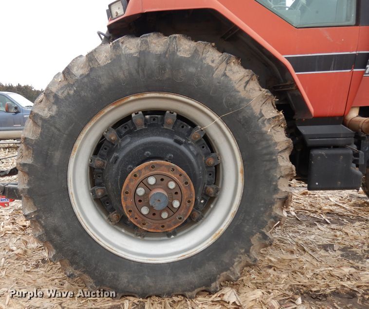 image for item ER9913 1990 Case IH 7130 tractor