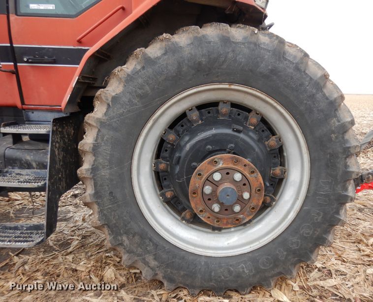 image for item ER9913 1990 Case IH 7130 tractor