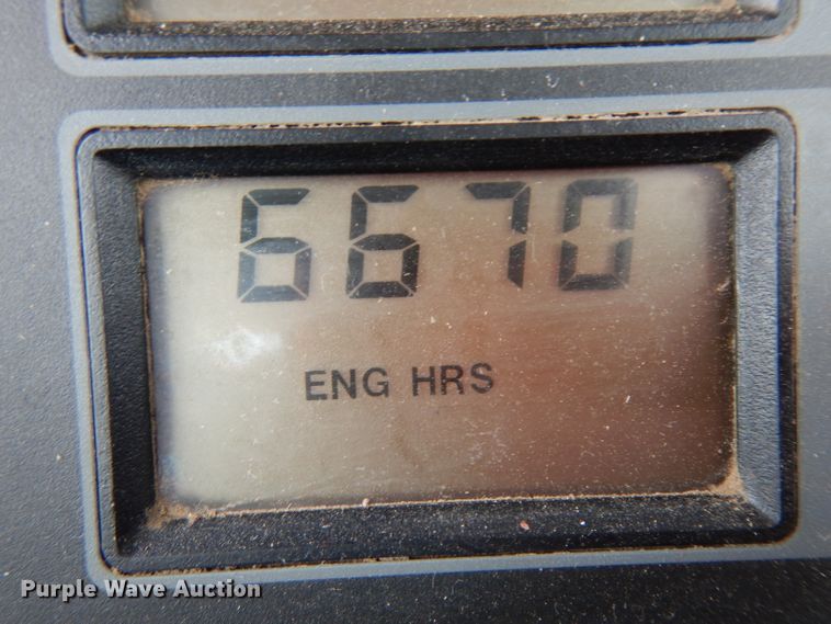 image for item ER9913 1990 Case IH 7130 tractor