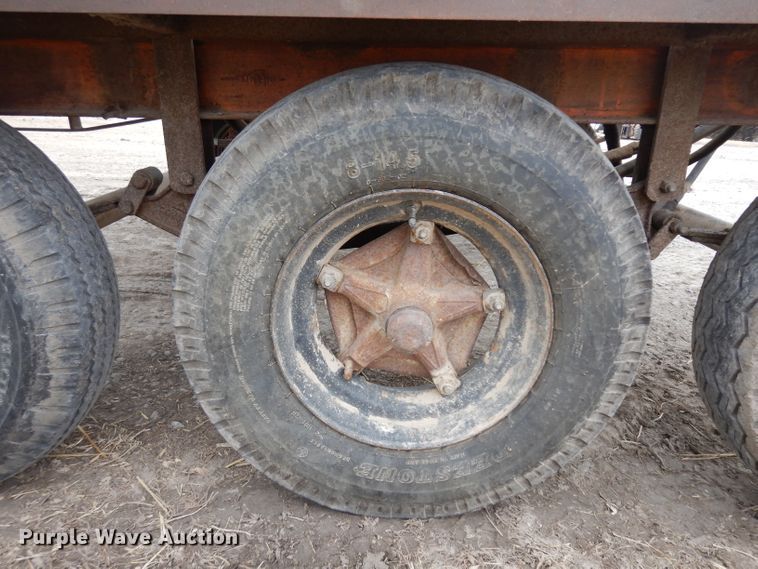 image for item ER9914 Huskee 225 seed tender trailer