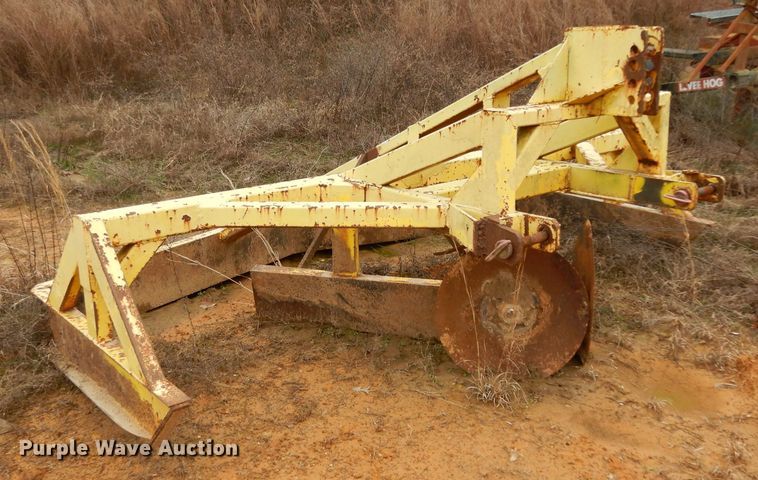 image for item FU9753 Ditcher