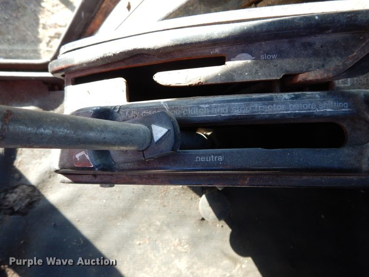 image for item GB9799 1978 Allis Chalmers 7045 tractor