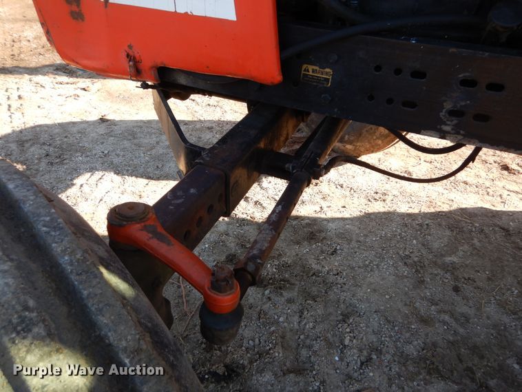 image for item GB9799 1978 Allis Chalmers 7045 tractor