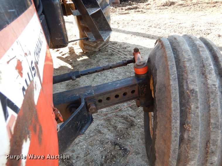 image for item GB9799 1978 Allis Chalmers 7045 tractor