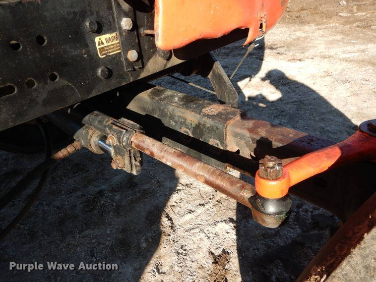 image for item GB9799 1978 Allis Chalmers 7045 tractor