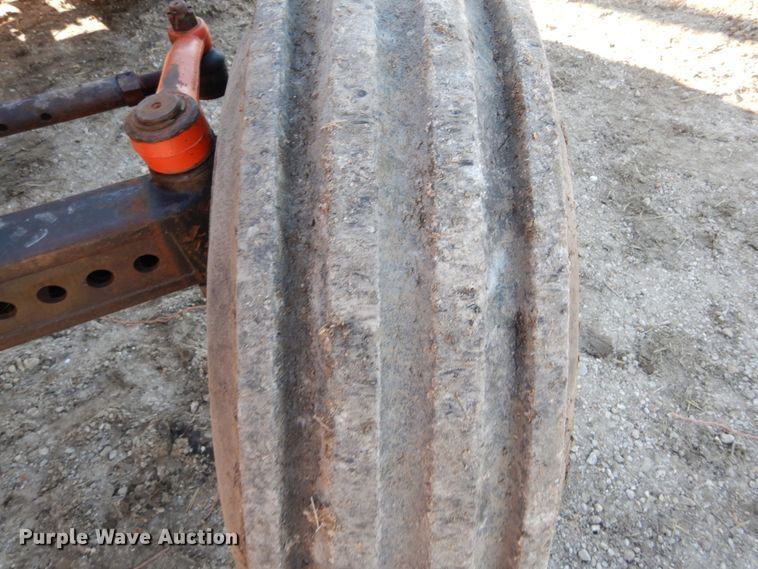 image for item GB9799 1978 Allis Chalmers 7045 tractor