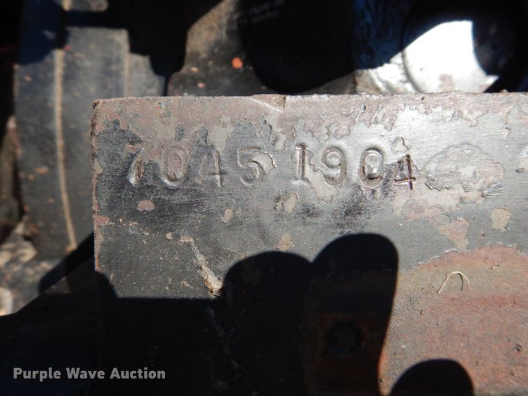 image for item GB9799 1978 Allis Chalmers 7045 tractor