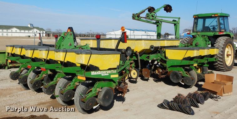 image for item GE9130 John Deere 1770 Max Emerge Plus conservation planter