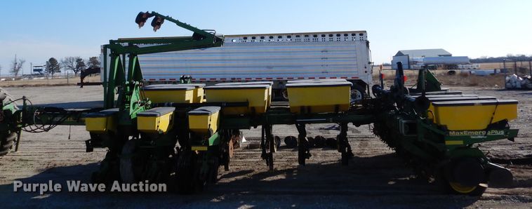 image for item GE9130 John Deere 1770 Max Emerge Plus conservation planter