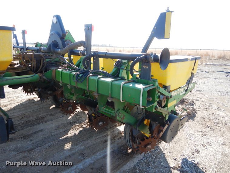 image for item GE9130 John Deere 1770 Max Emerge Plus conservation planter