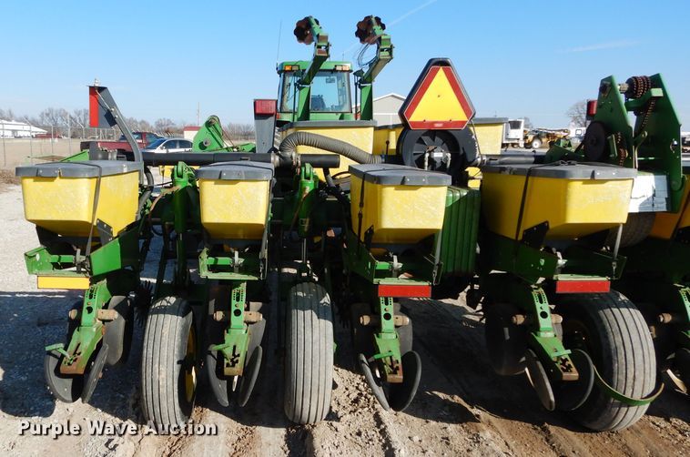 image for item GE9130 John Deere 1770 Max Emerge Plus conservation planter