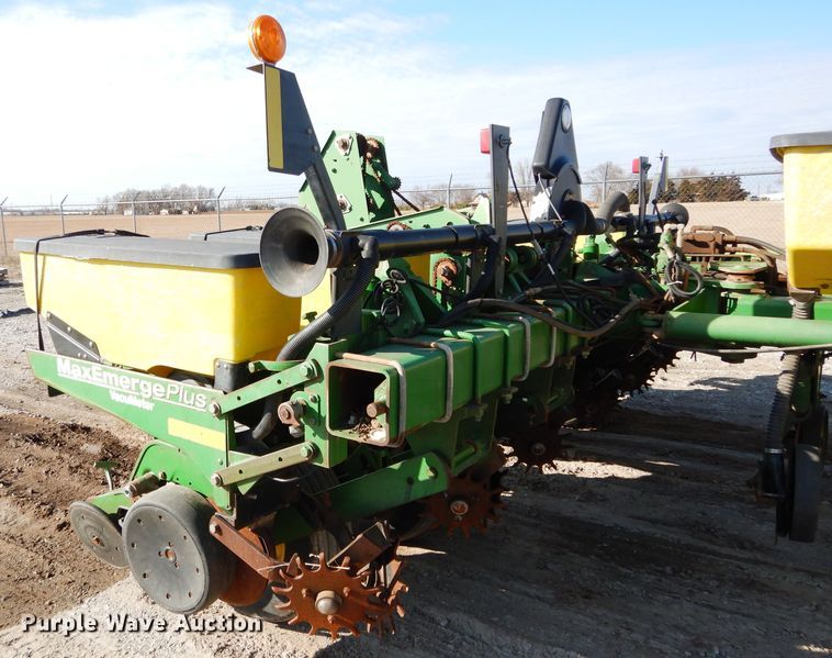 image for item GE9130 John Deere 1770 Max Emerge Plus conservation planter