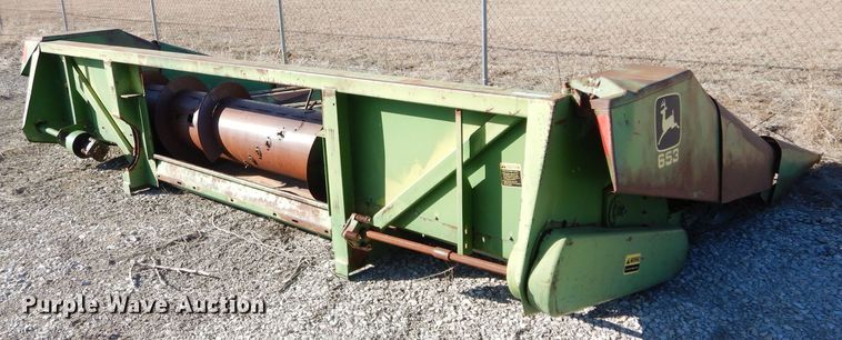image for item GE9131 John Deere 653 all-crop head