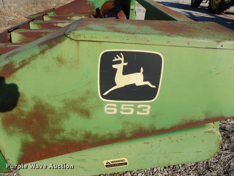 image for item GE9131 John Deere 653 all-crop head