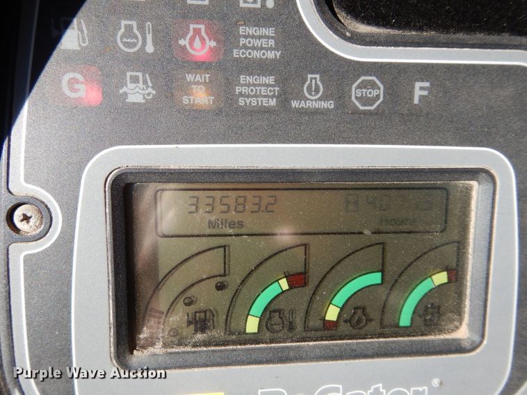 image for item GE9134 Ag-Chem RoGator 1274C applicator