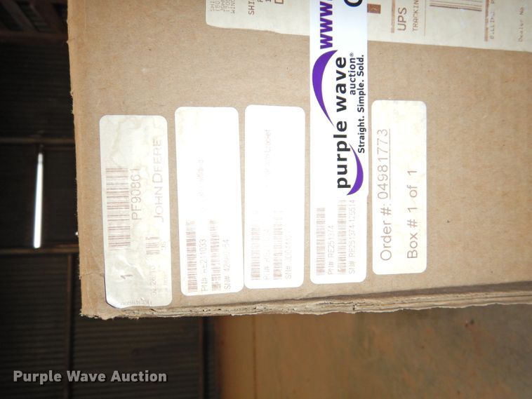 image for item GN9718 John Deere AutoTrac kit