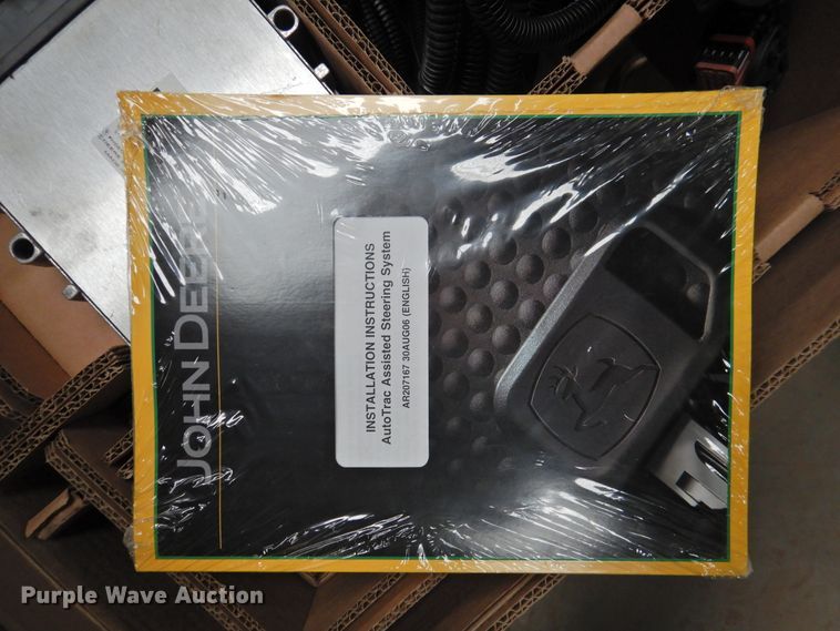 image for item GN9718 John Deere AutoTrac kit