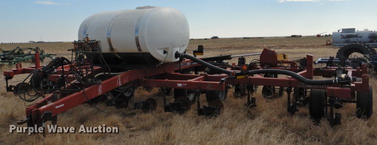 image for item GN9756 Case IH NTX5310 strip-till