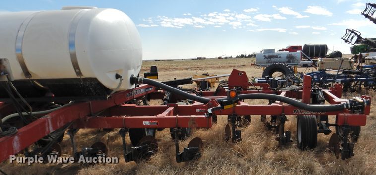 image for item GN9756 Case IH NTX5310 strip-till