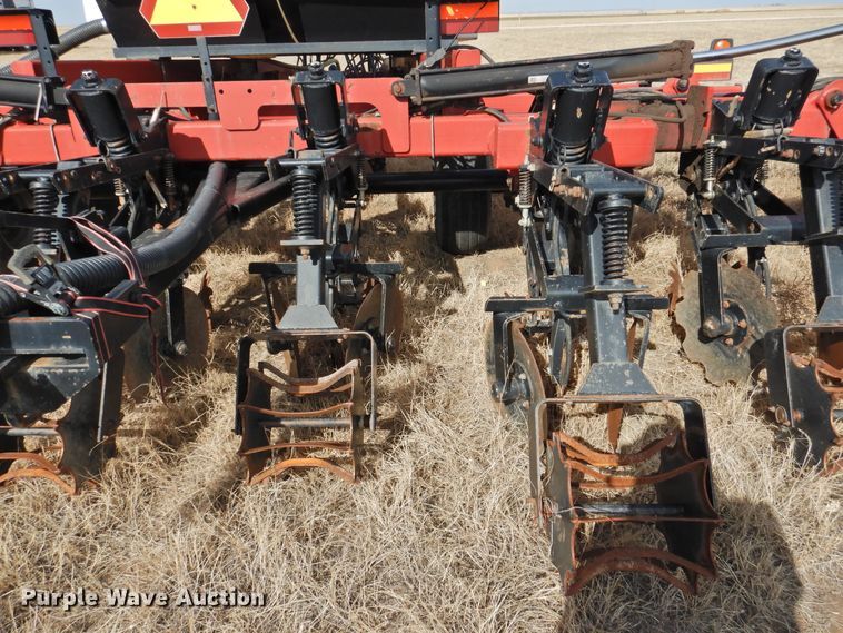 image for item GN9756 Case IH NTX5310 strip-till