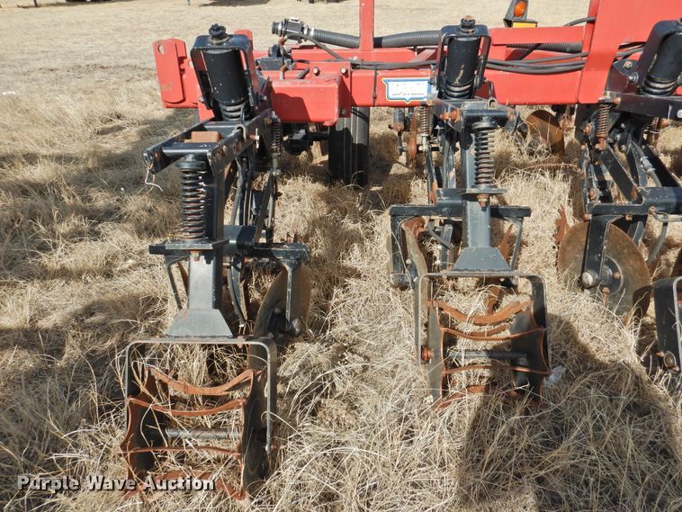 image for item GN9756 Case IH NTX5310 strip-till