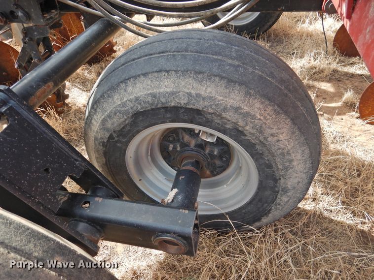 image for item GN9756 Case IH NTX5310 strip-till