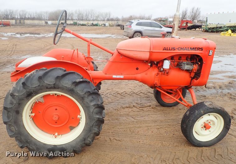 image for item GR9003 Allis Chalmers B tractor