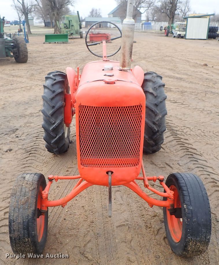 image for item GR9003 Allis Chalmers B tractor