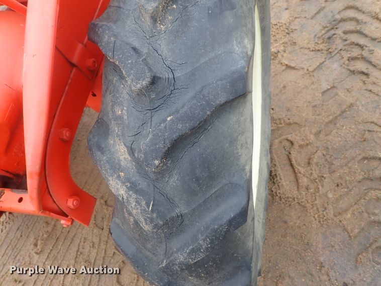 image for item GR9003 Allis Chalmers B tractor