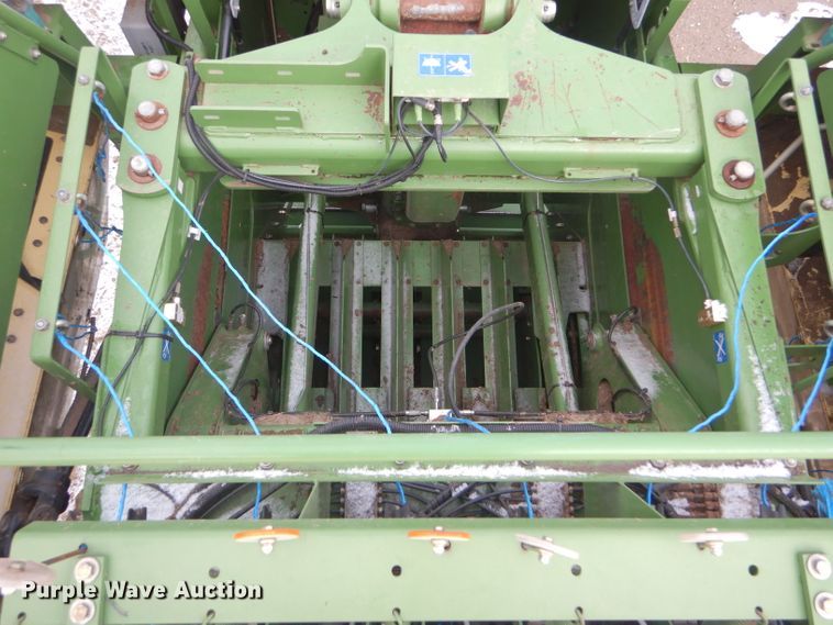 image for item GX9761 2013 Krone Big Pack 1290 HDP High Speed large square baler