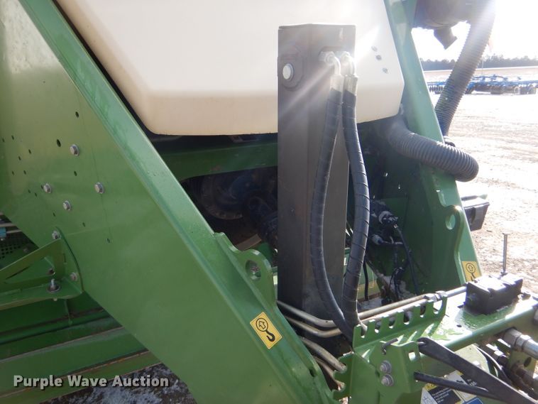 image for item GX9763 2013 Krone Big Pack 1290 HDP High Speed large square baler