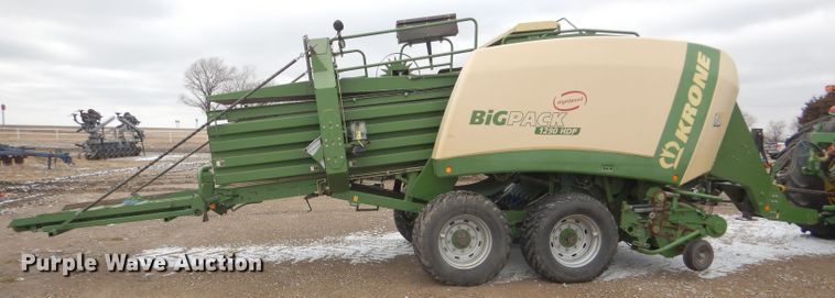 image for item GX9764 2013 Krone Big Pack 1290 HDP High Speed large square baler