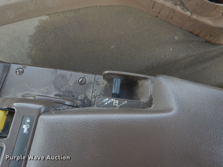 image for item GX9765 2008 John Deere 8130 MFWD tractor