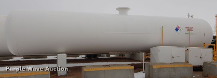 image for item GX9778 Anhydrous ammonia bulk tank