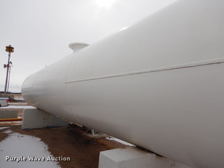 image for item GX9778 Anhydrous ammonia bulk tank