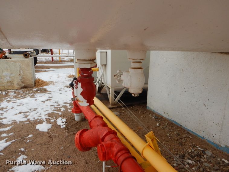 image for item GX9778 Anhydrous ammonia bulk tank