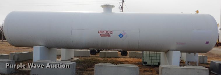 image for item GX9813 Anhydrous ammonia bulk tank