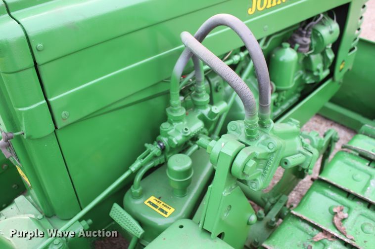 image for item H1301 1950 John Deere MC dozer