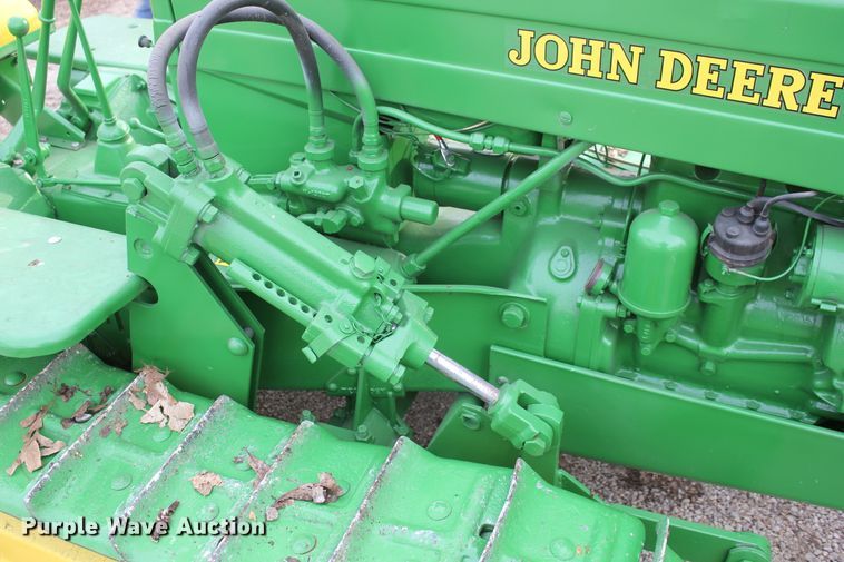 image for item H1301 1950 John Deere MC dozer