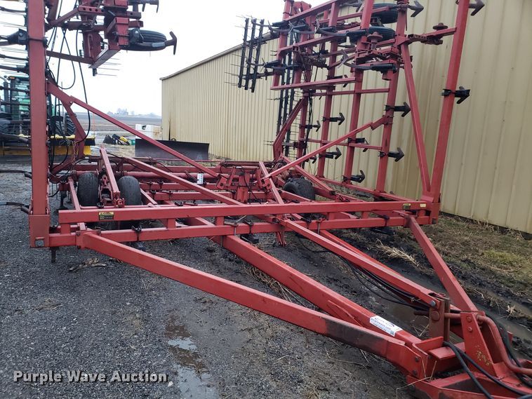 image for item L1420 Case IH 4800 row crop cultivator