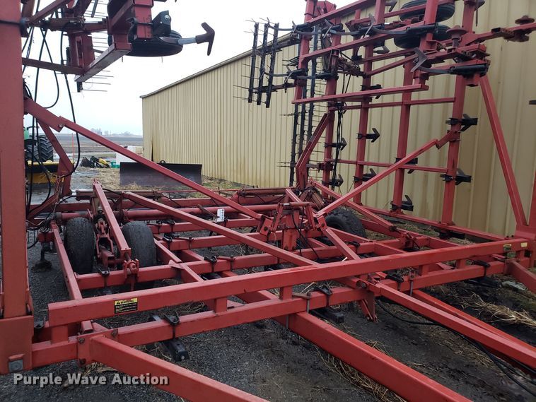 image for item L1420 Case IH 4800 row crop cultivator