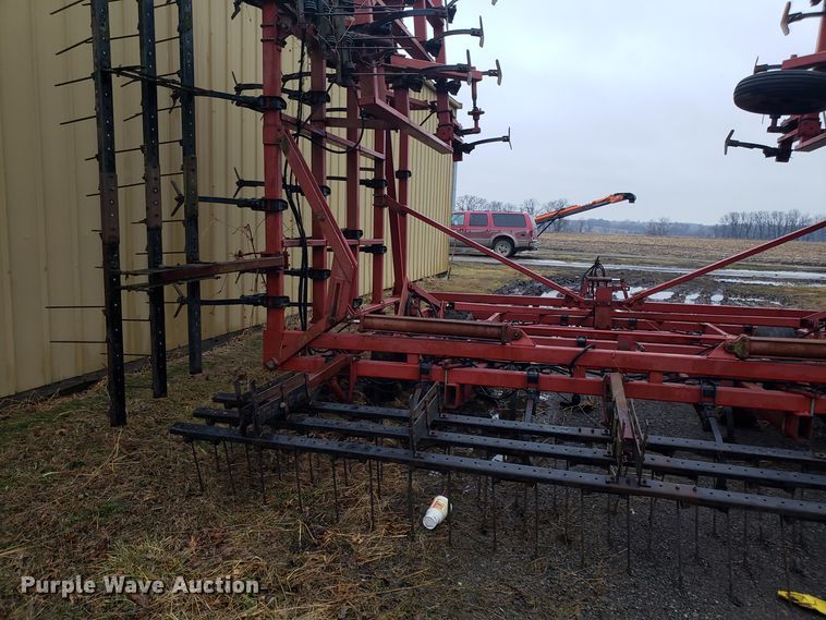 image for item L1420 Case IH 4800 row crop cultivator