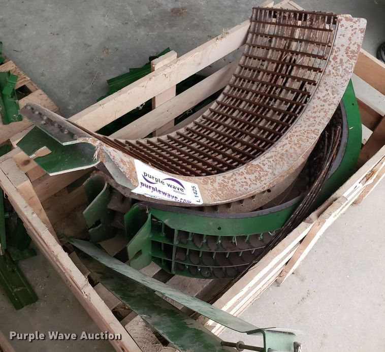 image for item L1425 John Deere concave set