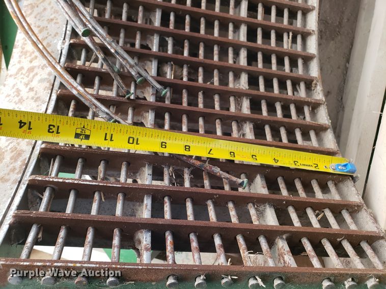 image for item L1425 John Deere concave set