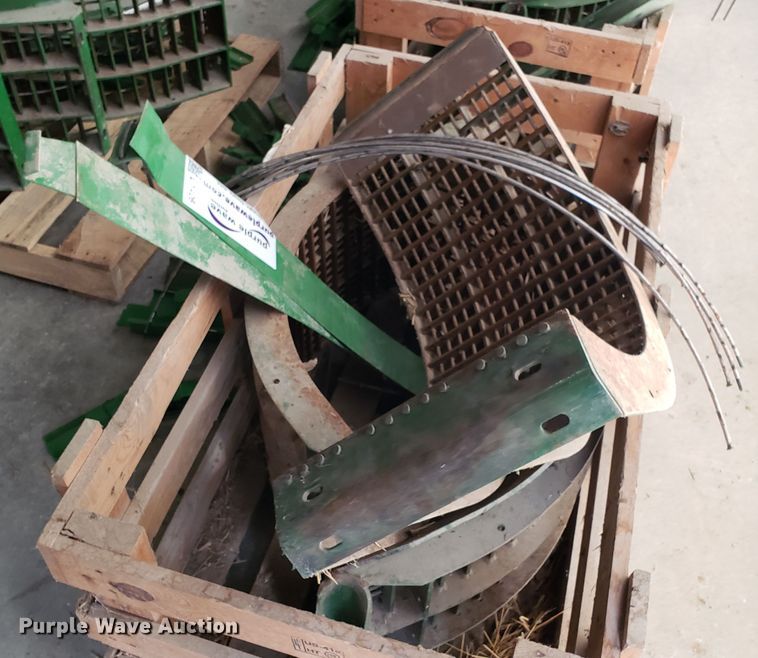 image for item L1426 John Deere concave set