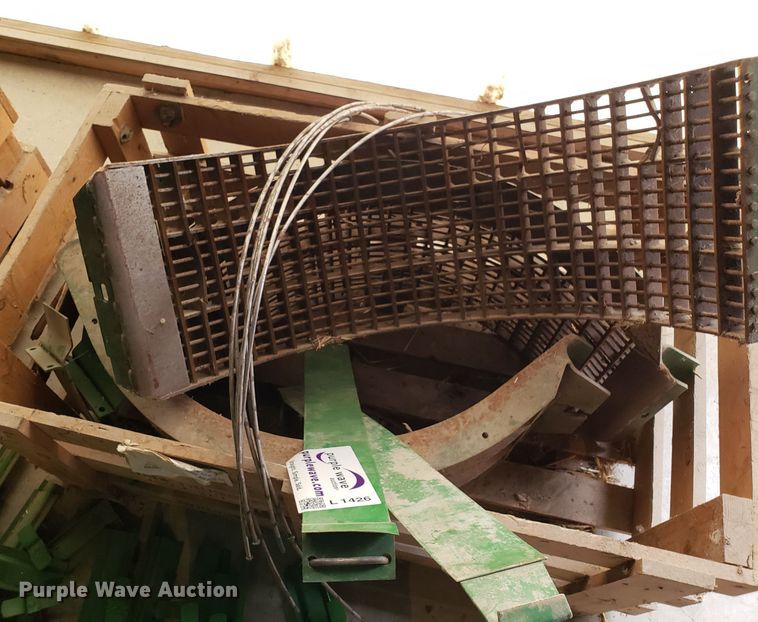 image for item L1426 John Deere concave set