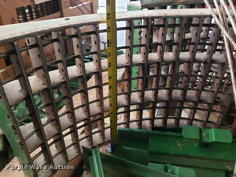 image for item L1427 John Deere concave set