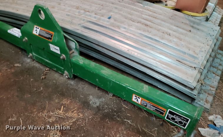 image for item L1428 John Deere sprayer bed spreader bar